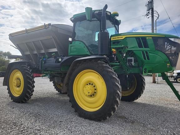 Image of John Deere 600R equipment image 3