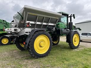 Main image John Deere 600R 13