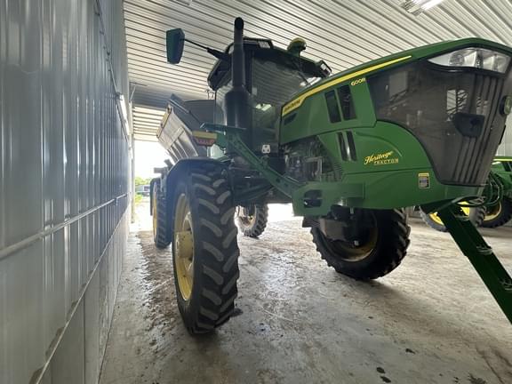 Image of John Deere 600R equipment image 4
