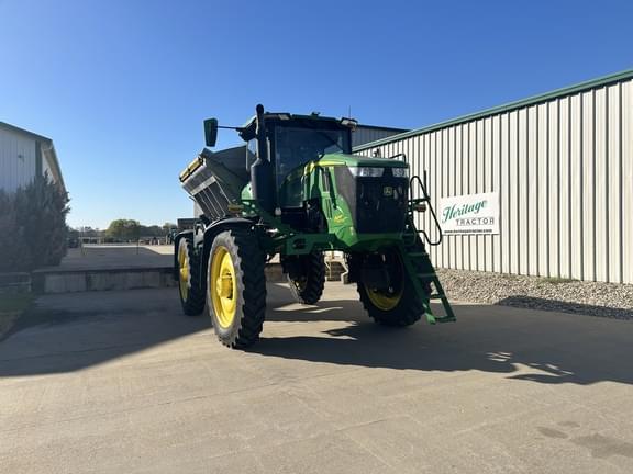 Image of John Deere 600R equipment image 1
