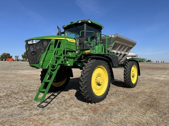 Main image John Deere 600R