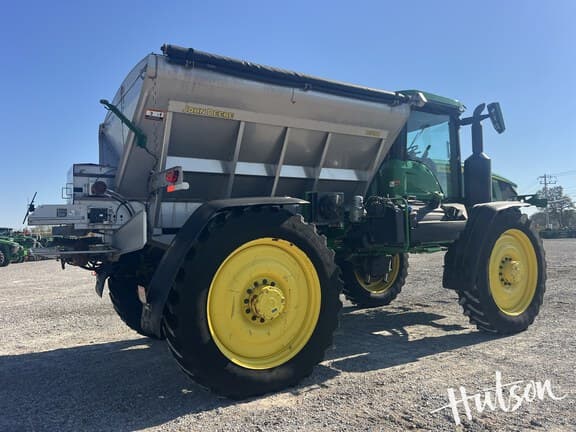 Image of John Deere 600R equipment image 2