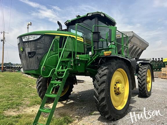 Image of John Deere 600R equipment image 1