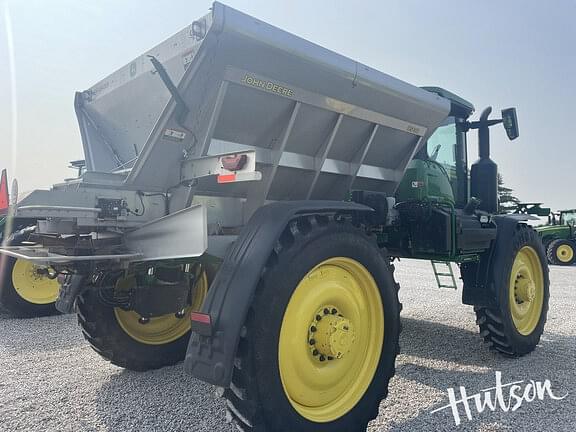Image of John Deere 600R equipment image 2