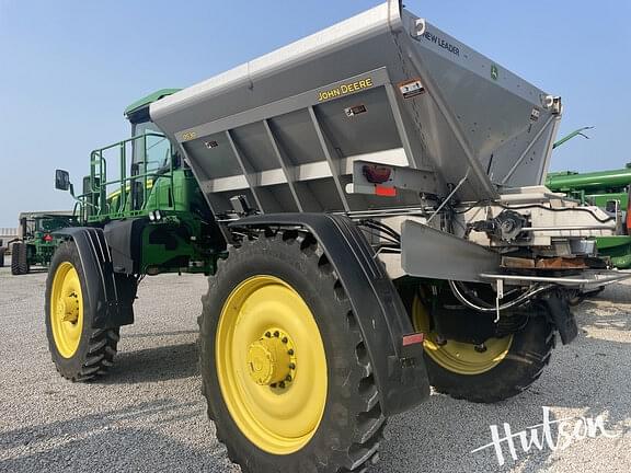 Image of John Deere 600R equipment image 3