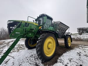 2022 John Deere 600R Image