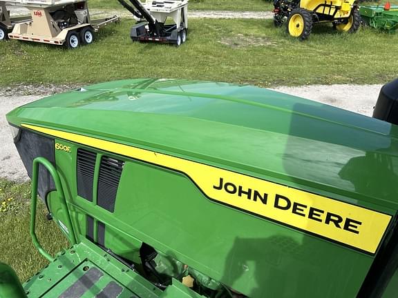 Image of John Deere 600R equipment image 2