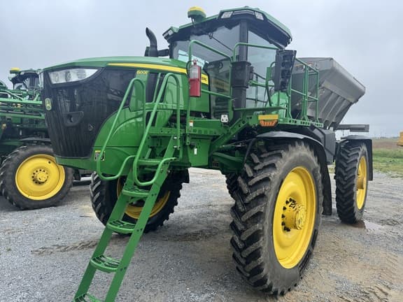 Image of John Deere 600R Primary image