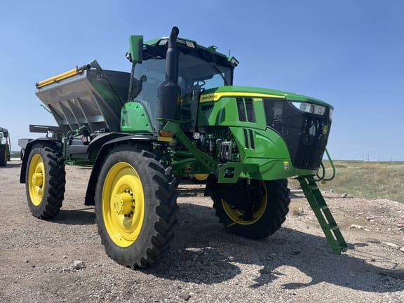 Main image John Deere 600R