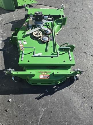 Image of John Deere 60D equipment image 4