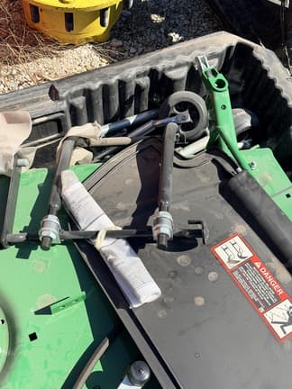 Image of John Deere 60D equipment image 3