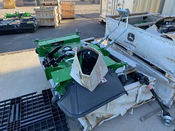 Image of John Deere 60D Image 1