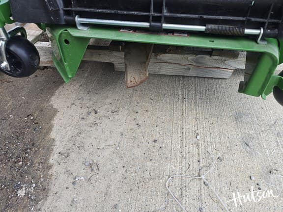 Image of John Deere 60D equipment image 4