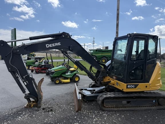 Image of John Deere 60G equipment image 4