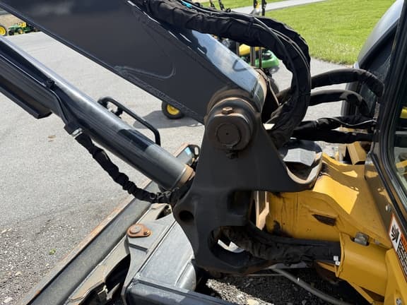 Image of John Deere 60G equipment image 1