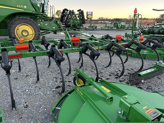 Image of John Deere 610 equipment image 4