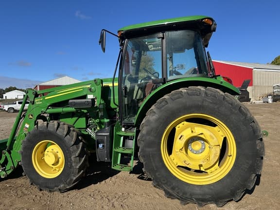 Image of John Deere 6105E equipment image 3