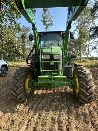 Image of John Deere 6105E equipment image 2