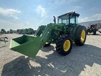 Main image John Deere 6105E