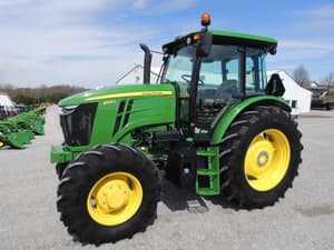 2022 John Deere 6105E Image