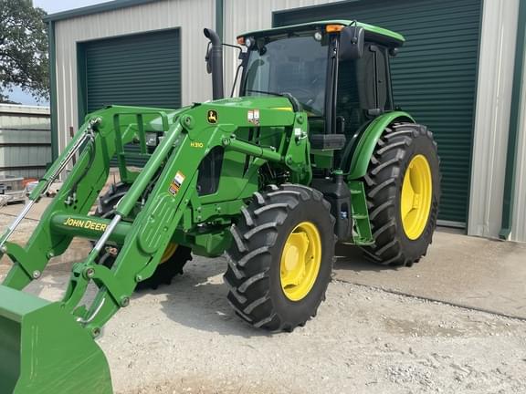 Image of John Deere 6105E equipment image 2