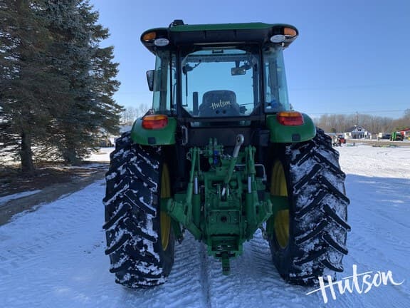 Image of John Deere 6105E equipment image 4