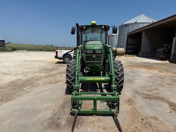 Image of John Deere 6105E equipment image 2