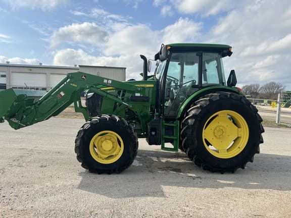 Image of John Deere 6105E equipment image 4