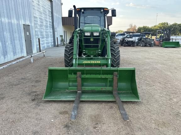 Image of John Deere 6105E equipment image 3