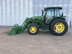 2022 John Deere 6105E Image