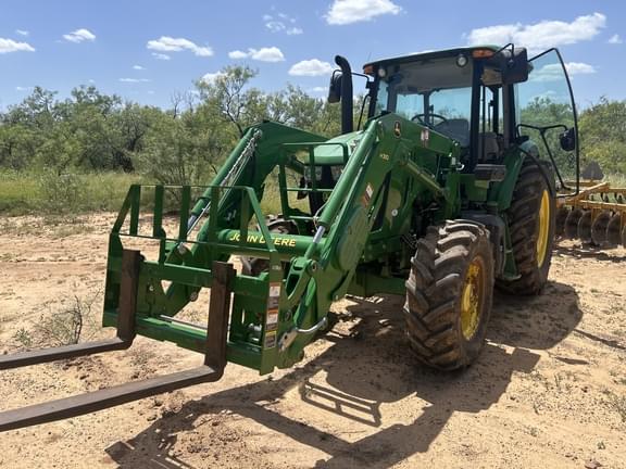 Image of John Deere 6105E equipment image 3