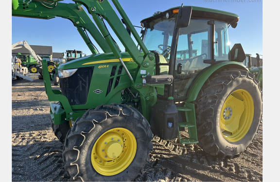 2022 John Deere 6105E Equipment Image0