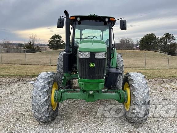 Image of John Deere 6105E equipment image 4