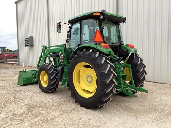 Image of John Deere 6105E equipment image 2