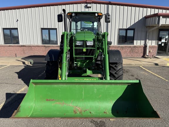Image of John Deere 6105E equipment image 2