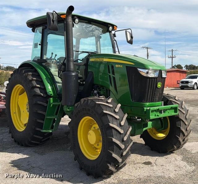 Image of John Deere 6105E equipment image 2