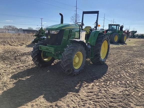 Image of John Deere 6105E equipment image 1