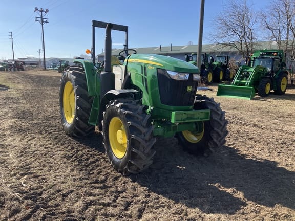 2022 John Deere 6105E Equipment Image0