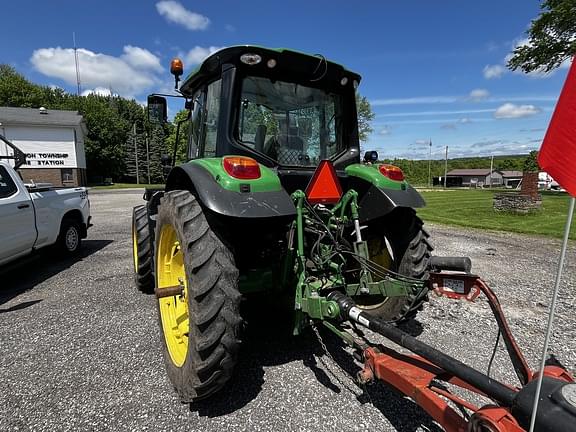 Image of John Deere 6110M equipment image 1