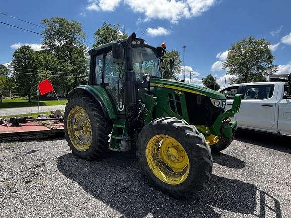 Image of John Deere 6110M equipment image 4