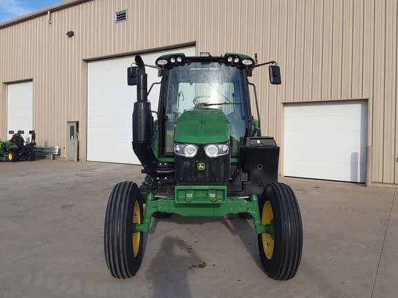 Image of John Deere 6110M equipment image 4