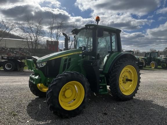 Image of John Deere 6110M equipment image 3