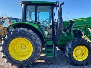 Main image John Deere 6110M 3