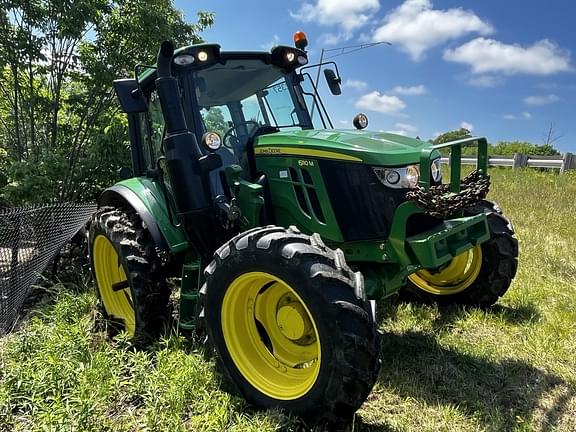 Image of John Deere 6110M equipment image 4