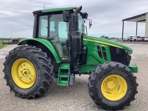 2022 John Deere 6110M Image