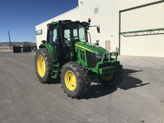 Image of John Deere 6110M equipment image 1