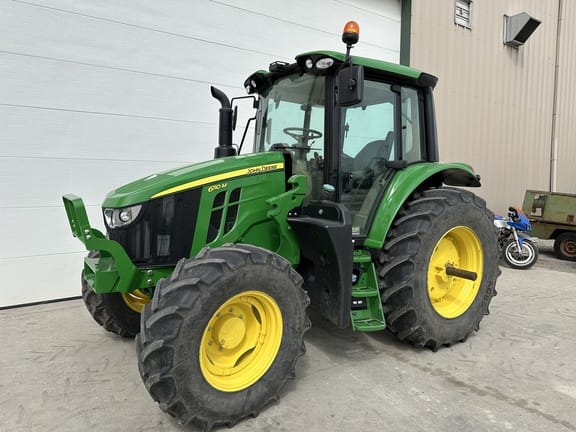 2022 John Deere 6110M Equipment Image0