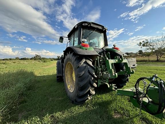 Image of John Deere 6110M equipment image 3