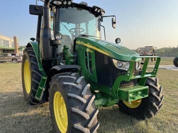 Main image John Deere 6110M