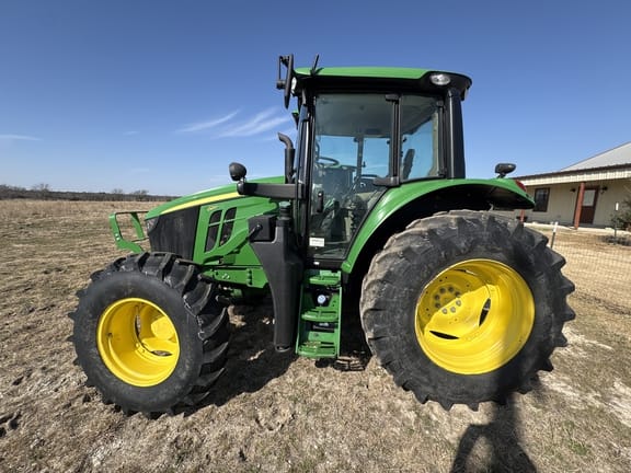 2022 John Deere 6110M Equipment Image0